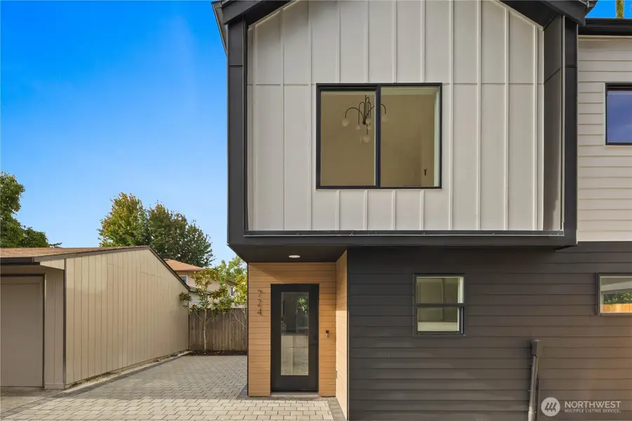 724 N 89th Street, Seattle, WA 98103 - #3