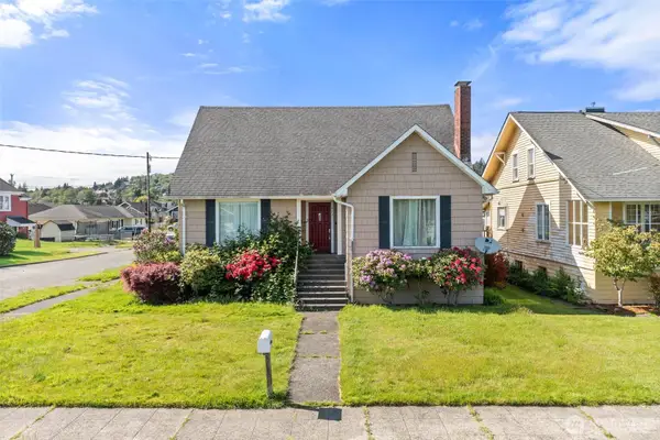 422 W 3rd Street, Aberdeen, WA 98520