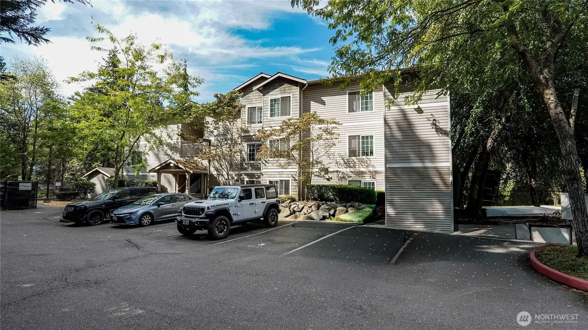 3221 S 208th Street, Seatac, WA 98198 - #1