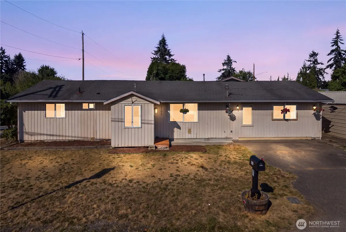 9304 55th Avenue Ne, Marysville, WA 98270 - #1