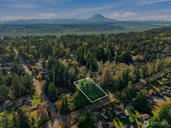 11515 Shaw Rd E #2, Puyallup, WA 98374