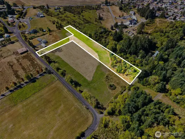 137 Taylor Road, Chehalis, WA 98532