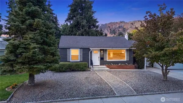 1235 Columbine Street, Wenatchee, WA 98801