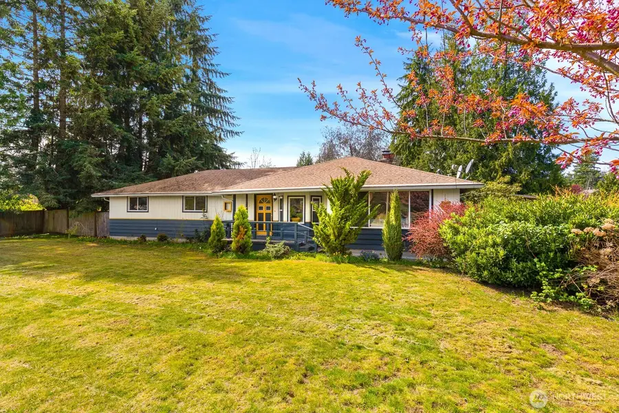 11122 Angeline Road E, Bonney Lake, WA 98391 - #3