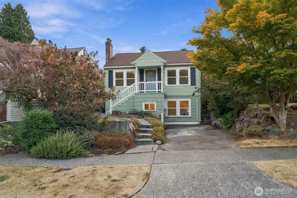 6043 37th Avenue Ne, Seattle, WA 98115 - #1
