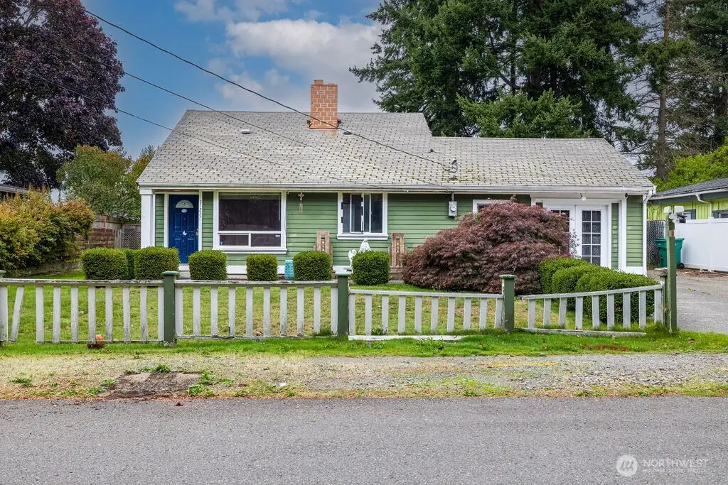 31227 7th Avenue S, Federal Way, WA 98003 - #1