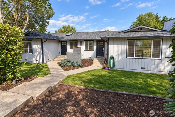 14213 Admiralty Way, Lynnwood, WA 98087