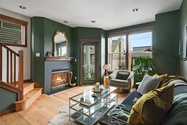 1420 18th Avenue #C, Seattle, WA 98122