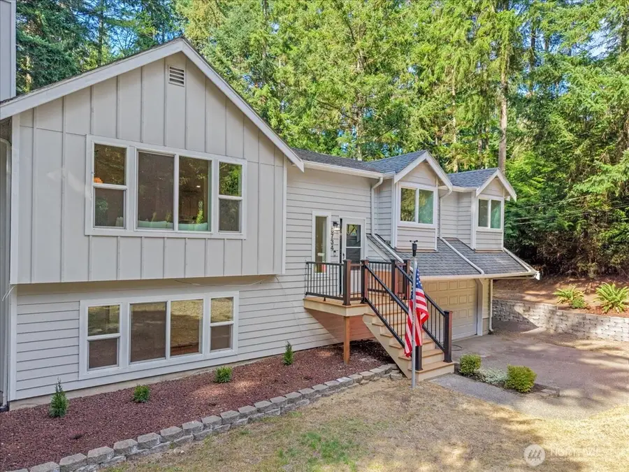 6734 Richards Avenue Se, Port Orchard, WA 98367 - #2