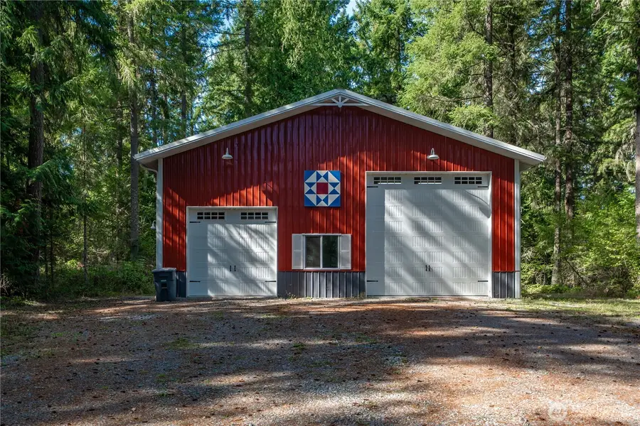 33910 36th Avenue S, Eatonville, WA 98328 - #3