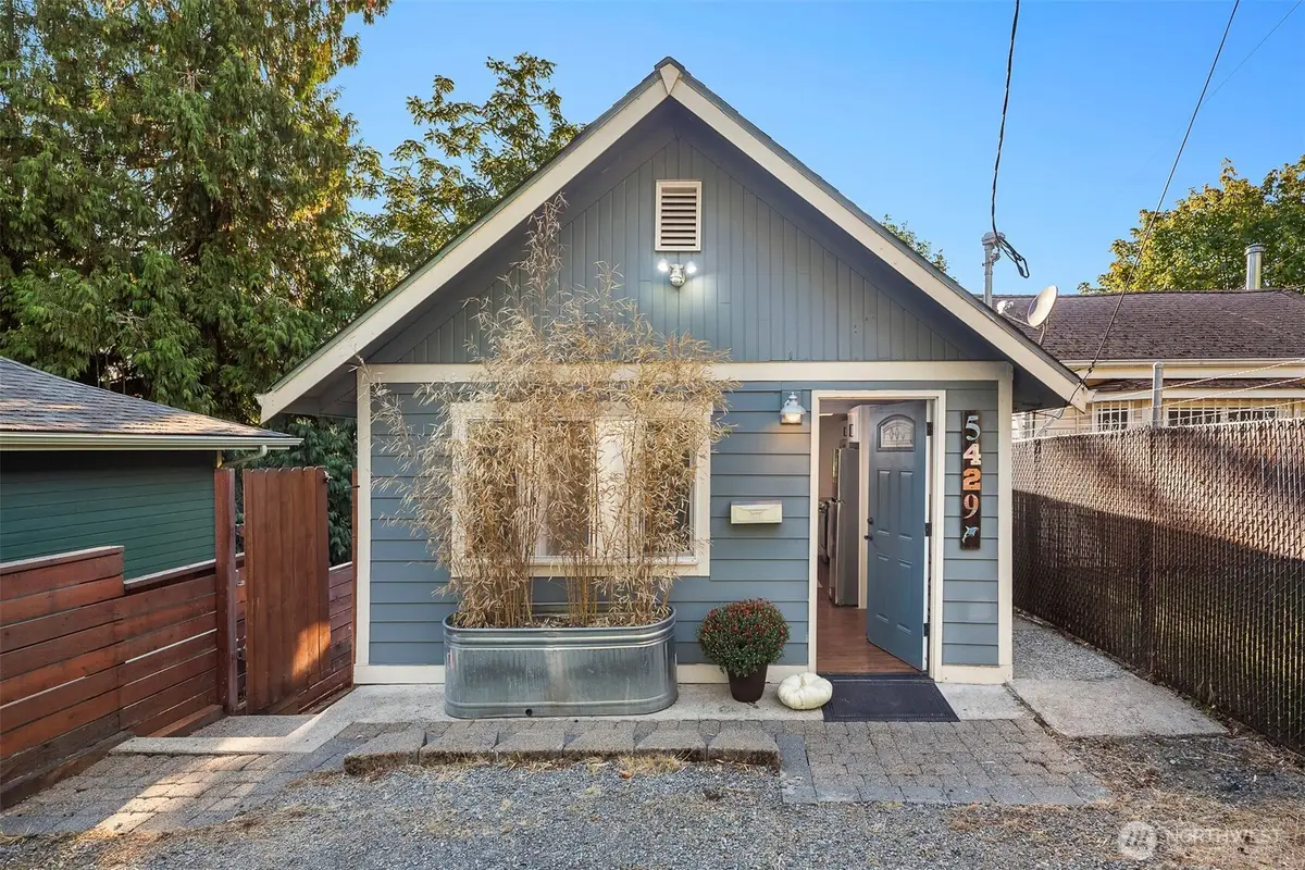 5429 Renton Avenue S, Seattle, WA 98118 - #1