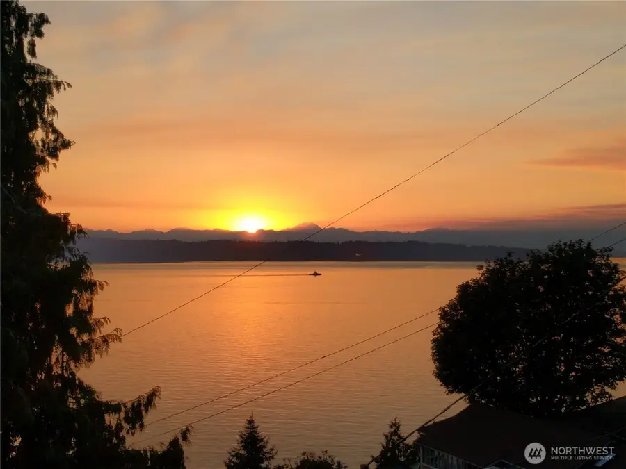 2704 SW 152nd Place, Burien, WA 98166 - #3
