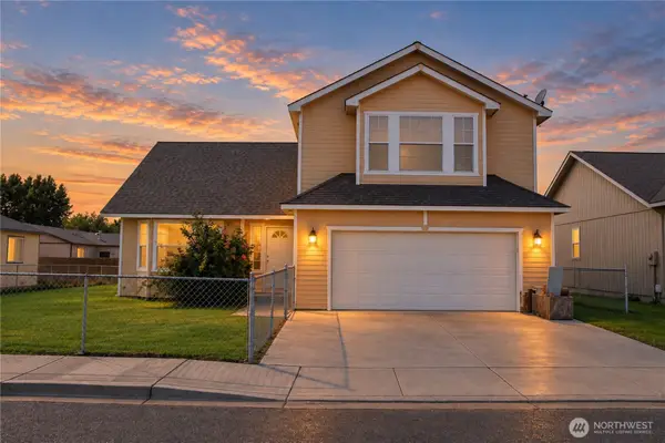 1705 Guernsey Street, Sunnyside, WA 98944