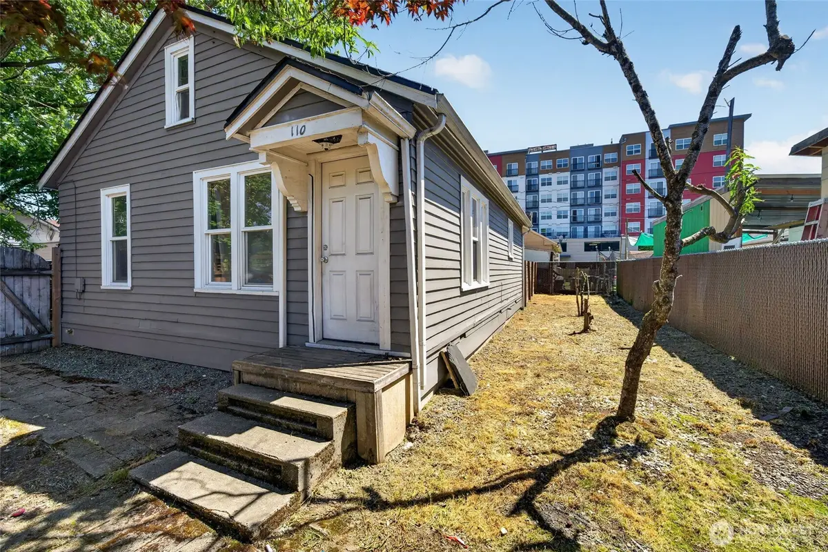 110 Lincoln Avenue, Kent, WA 98032 - #1