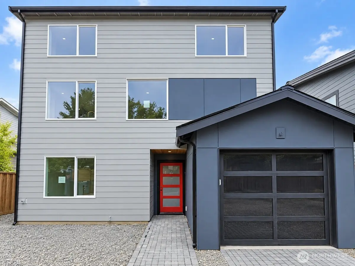 8316 28th Avenue Nw, Seattle, WA 98117 - #1