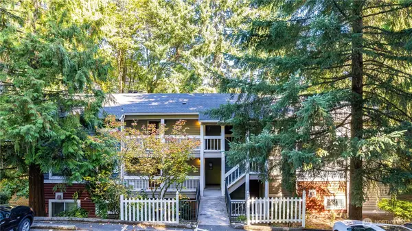 15246 SE 43rd Court #G301, Bellevue, WA 98006