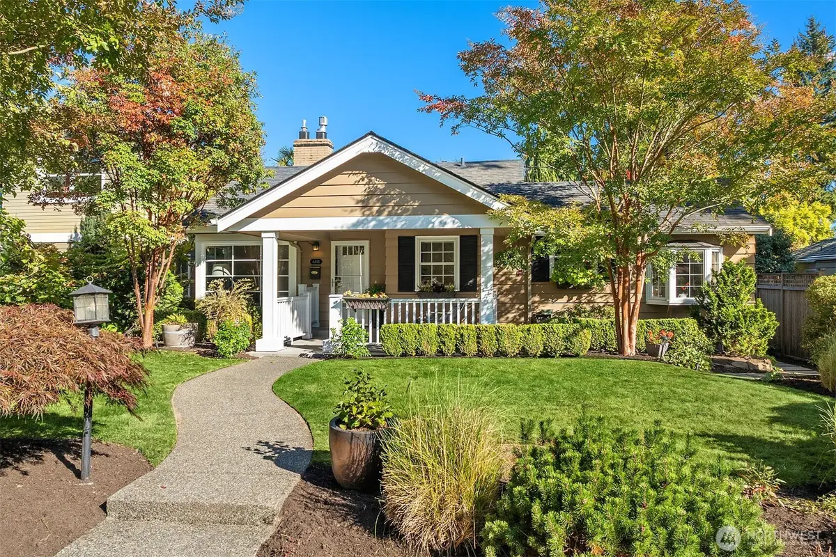6818 49th Avenue Ne, Seattle, WA 98115 - #1