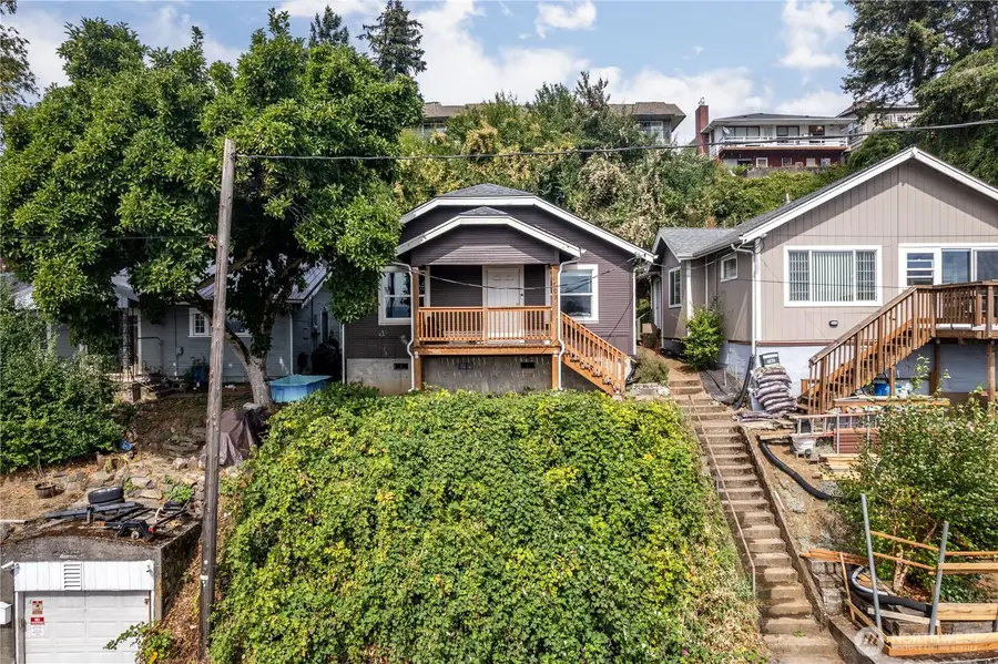 703 Allen Street, Kelso, WA 98626 - #3