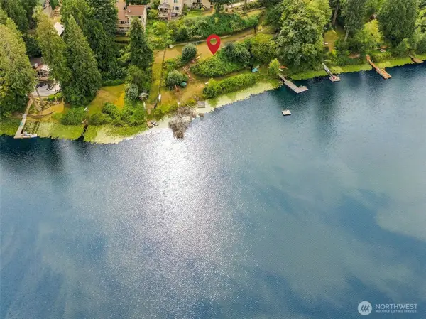 4442 Village Drive Se, Olympia, WA 98501