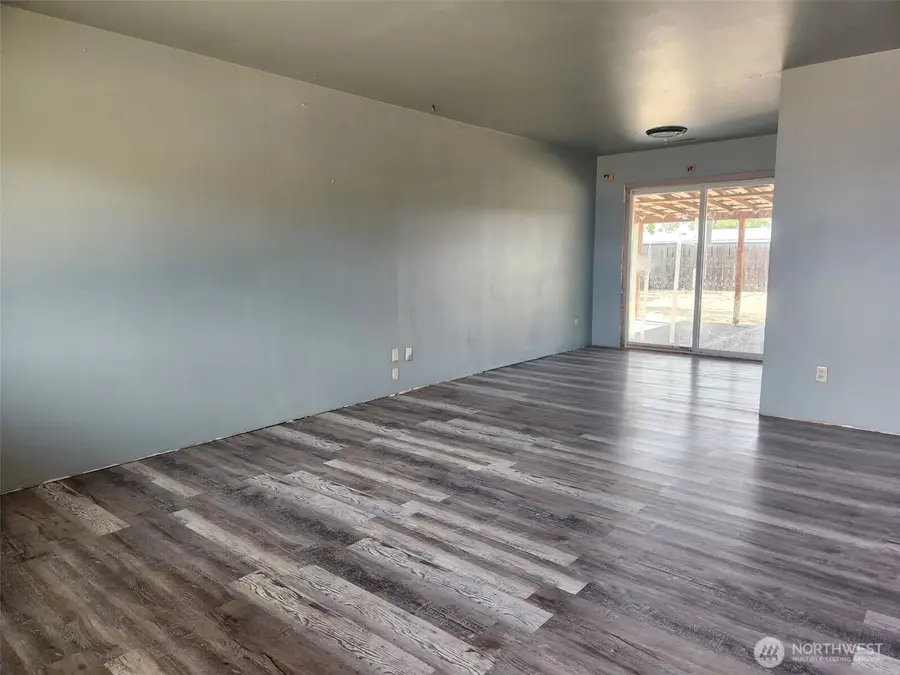 805 Lindberg Lane, Moses Lake, WA 98837 - #3
