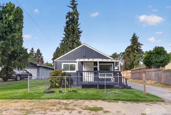 12809 4th Avenue S, Burien, WA 98168
