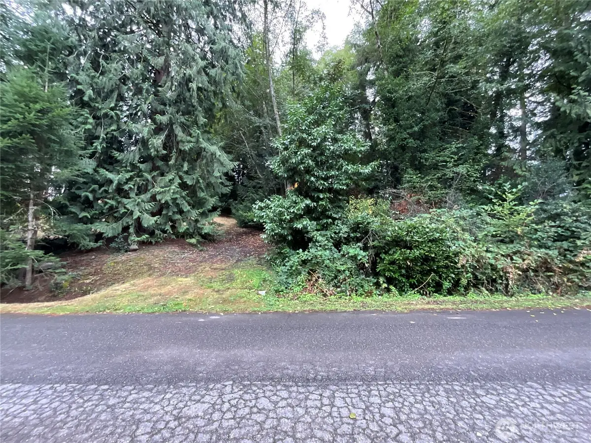 749 NE Woods Court #Lot  27, Bremerton, WA 98311 - #1