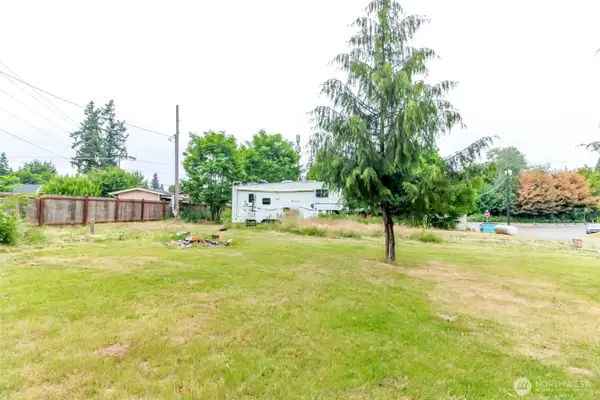 4005 Rich Loop E, Olympia, WA 98501