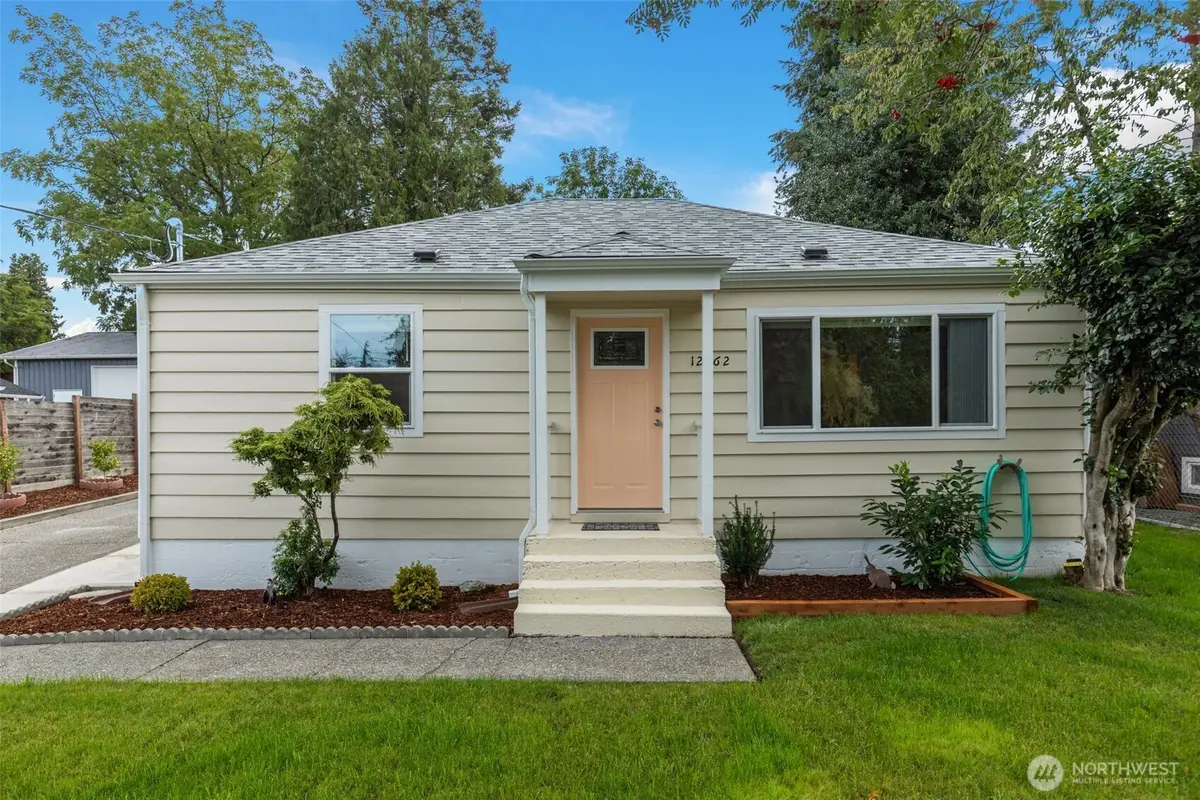 12262 20th Avenue S, Seattle, WA 98168 - #1