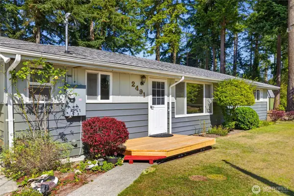 2491 Carefree Place, Oak Harbor, WA 98277