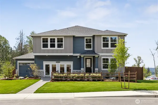 9820 38th Street E #34, Edgewood, WA 98371