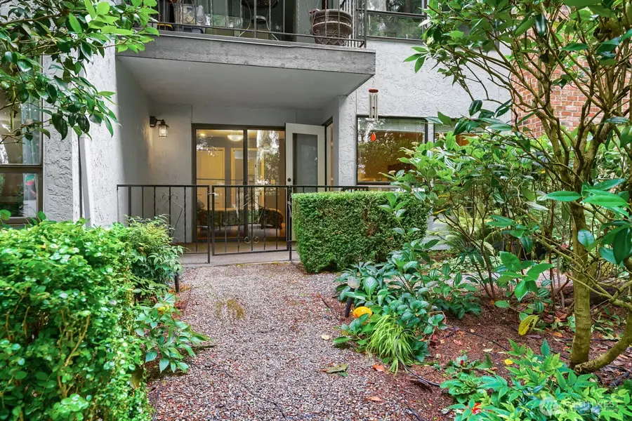 8515 242nd Street Sw #103, Edmonds, WA 98026 - #2