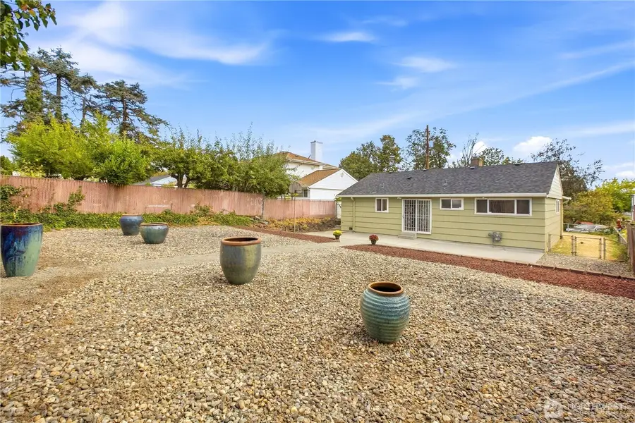 8019 36th Avenue S, Seattle, WA 98118 - #3