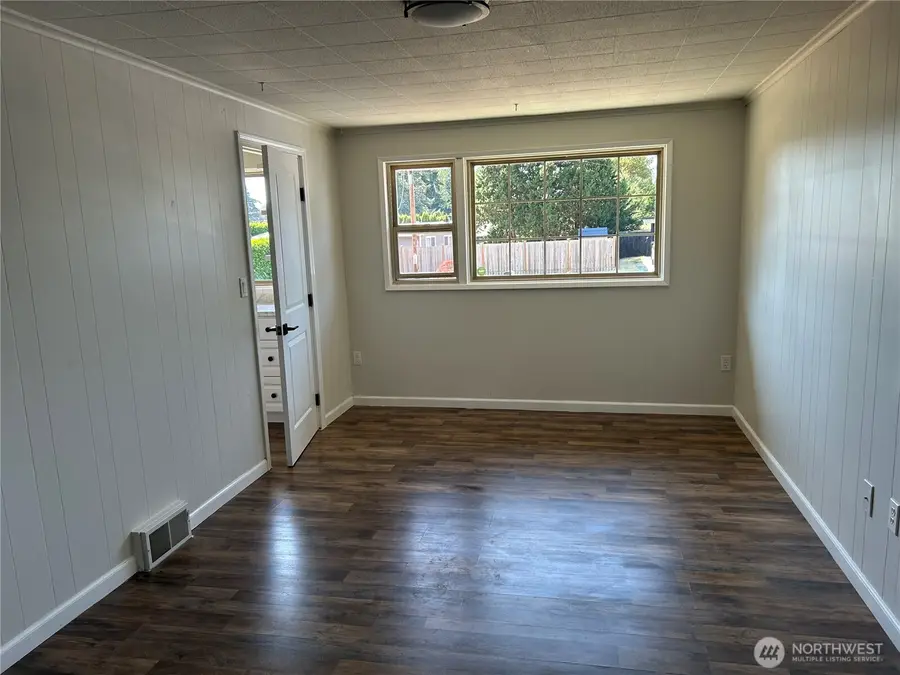 9015 Hipkins Road Sw, Lakewood, WA 98498 - #3