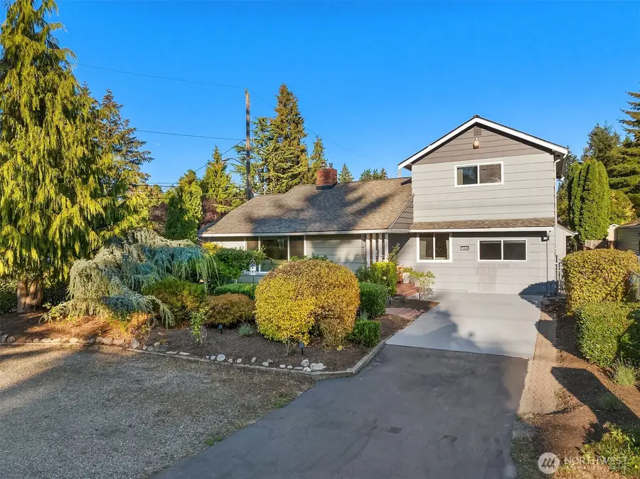 11902 21st Avenue Sw, Burien, WA 98146 - #2