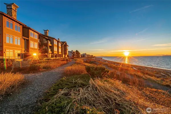 9535 Semiahmoo Pkwy #B303, Blaine, WA 98230