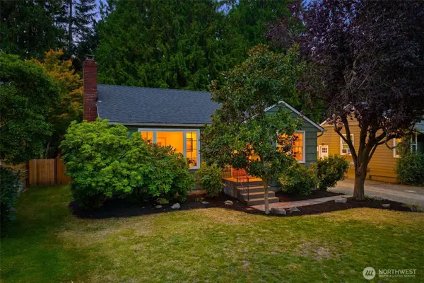 7723 33rd Ave Ne, Seattle, WA 98115