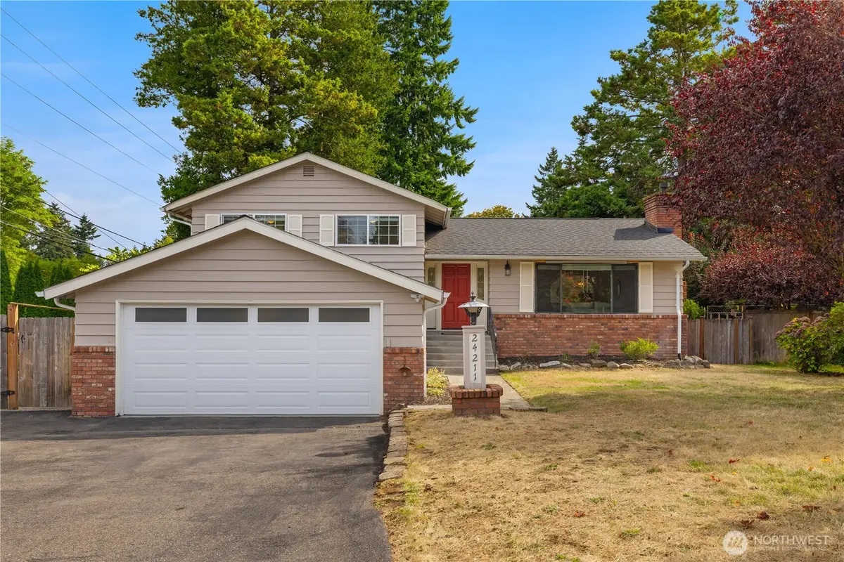 24211 88th Place W, Edmonds, WA 98026 - #1