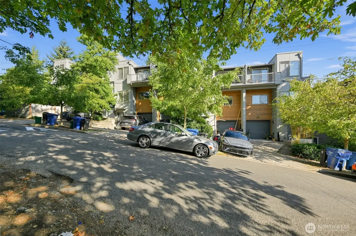 3014 NE 140th Street #B, Seattle, WA 98125 - #1
