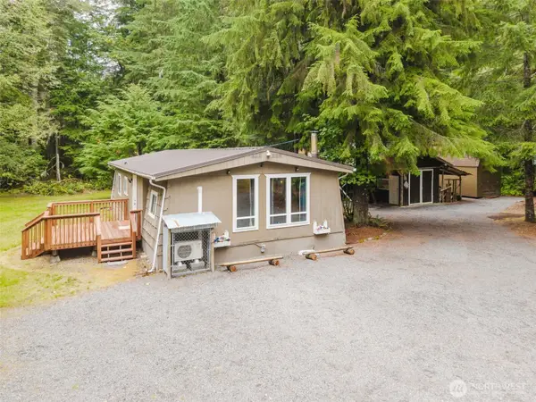 56724 380th Avenue Ct E, Ashford, WA 98304