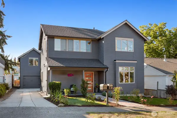 3821 19th Avenue Sw, Seattle, WA 98106