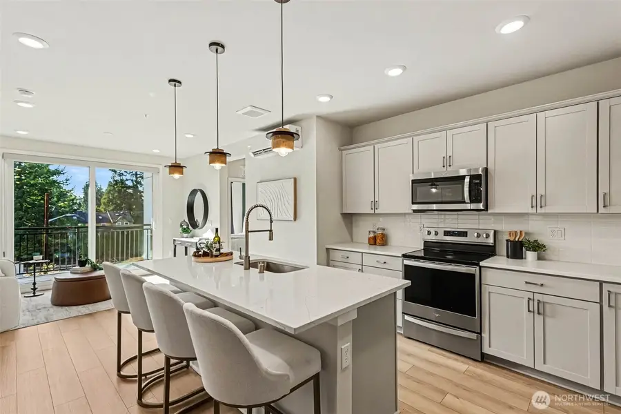 14598 Westminster Way N #304, Shoreline, WA 98133 - #3