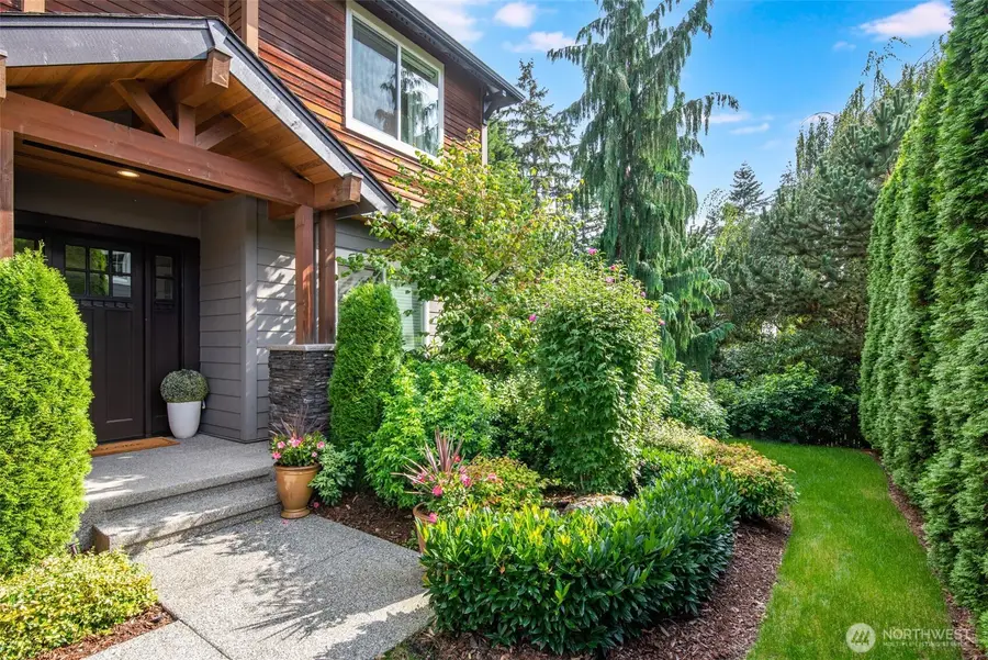 3240 112th Avenue Se, Bellevue, WA 98004 - #2