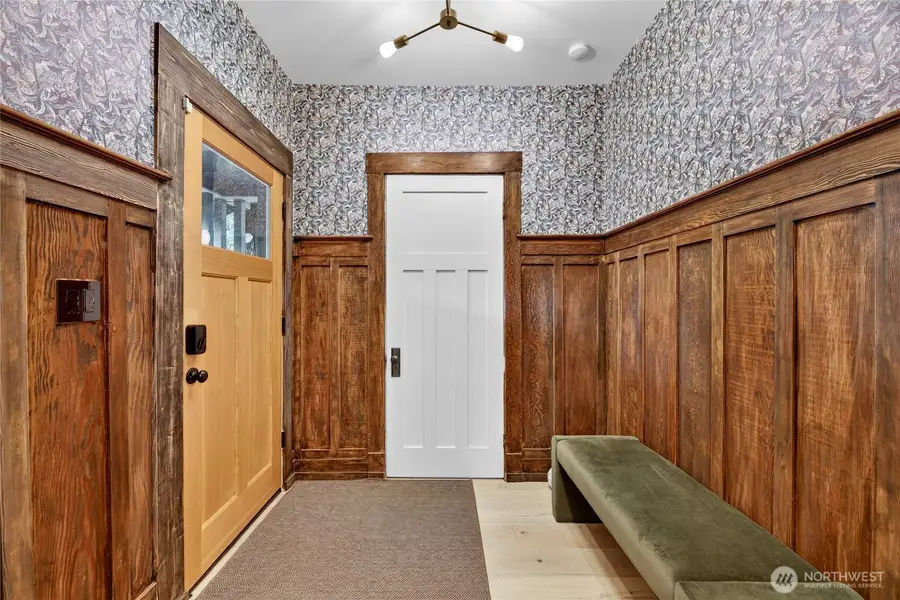 7124 Wright Avenue Sw, Seattle, WA 98136 - #3