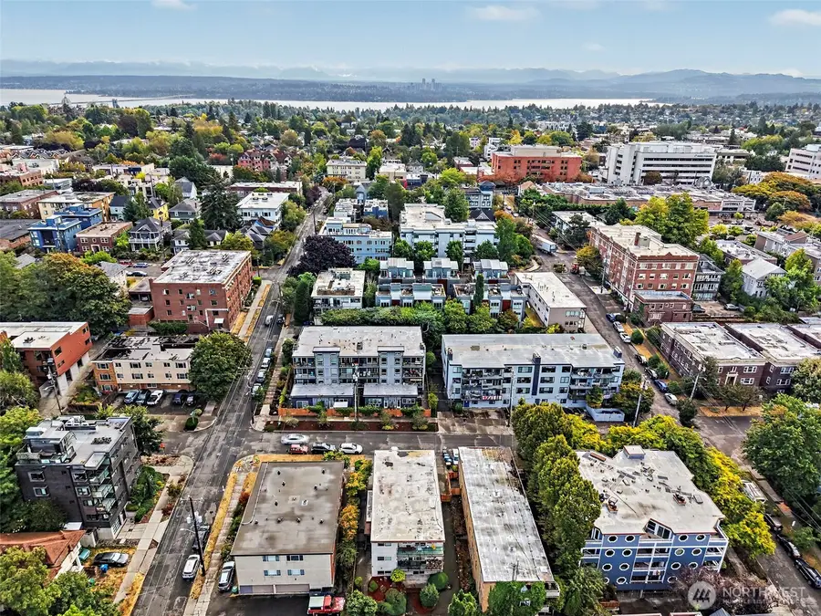 315 13th Avenue E, Seattle, WA 98102 - #2