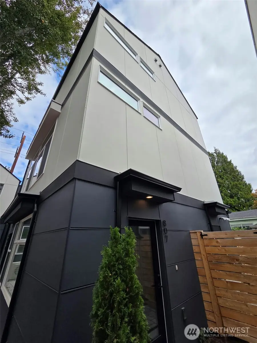 807 S Sullivan Street, Seattle, WA 98108 - #2