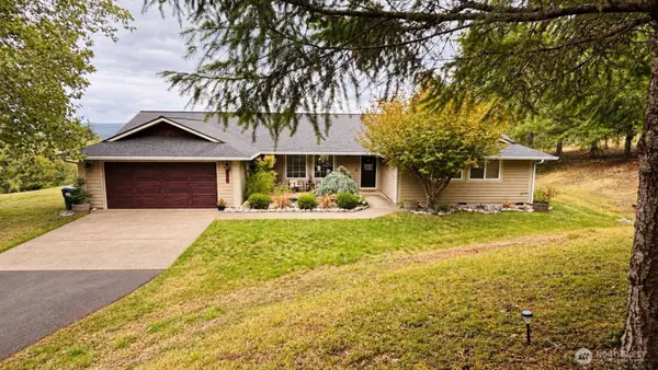 143 Rosewood Drive, Chehalis, WA 98532