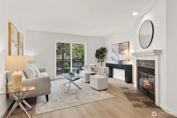 12707 NE 170th Lane, Woodinville, WA 98072