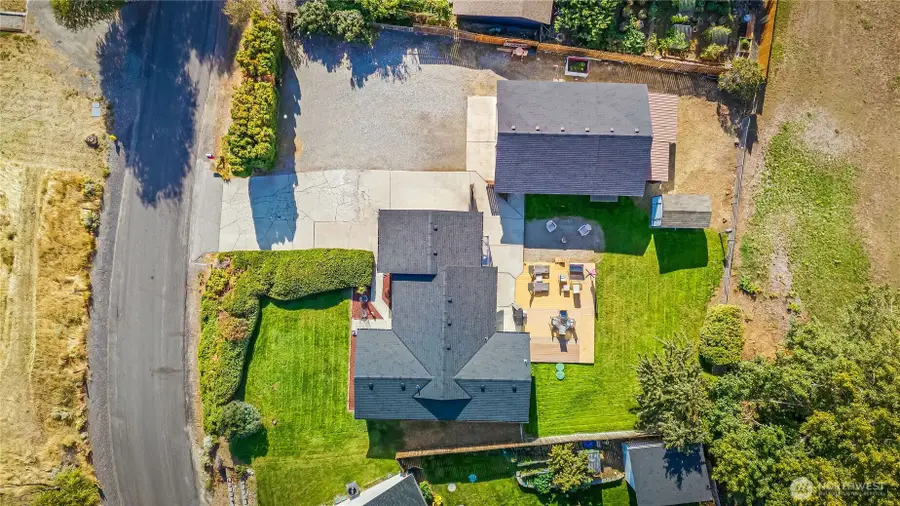3064 Conarty Rd, Malaga, WA 98828 - #2