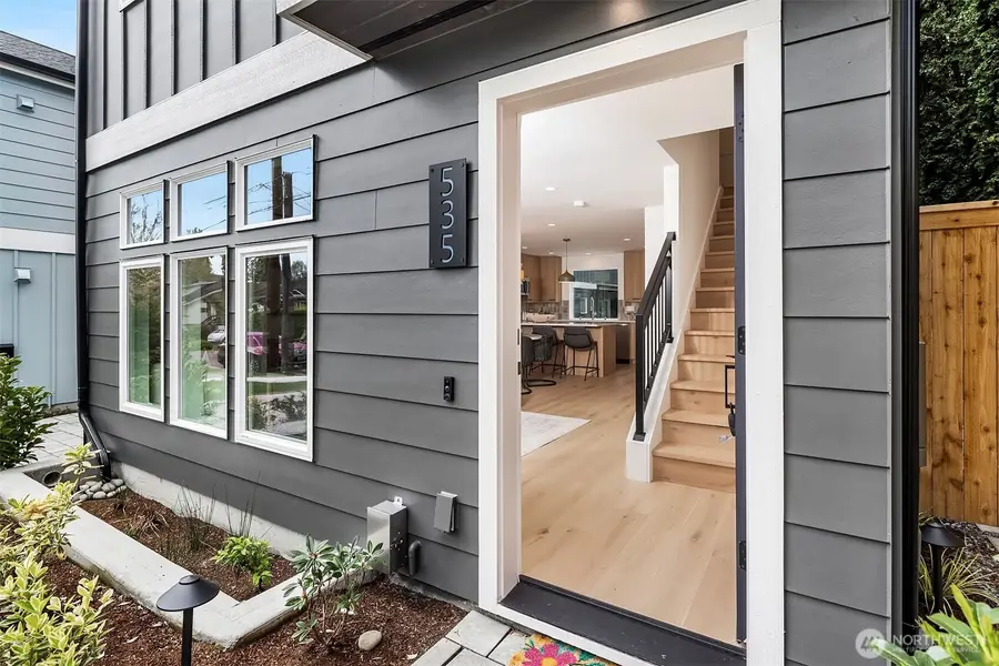 535 N 70th Street, Seattle, WA 98103 - #2