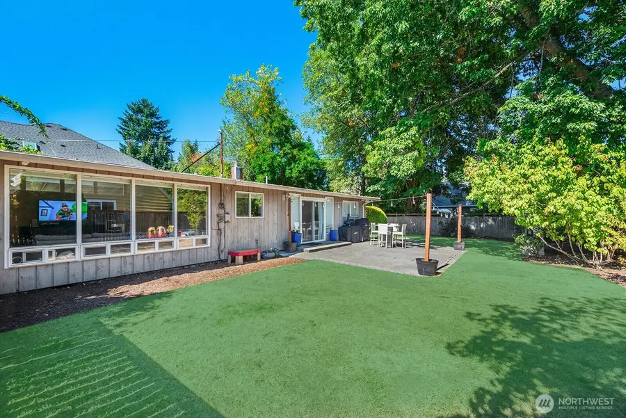 11026 SE 31st Street, Bellevue, WA 98004 - #3